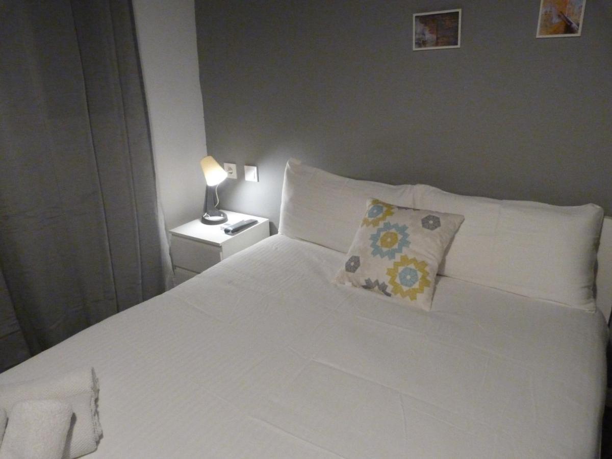 Intimo Y Acogedor "Algunos" Con Banera Hidromasaje Apartman Valencia Kültér fotó