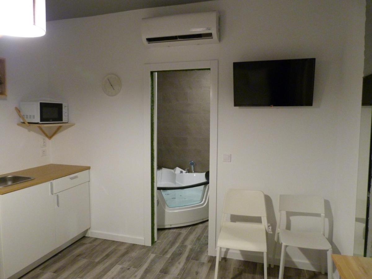 Intimo Y Acogedor "Algunos" Con Banera Hidromasaje Apartman Valencia Kültér fotó