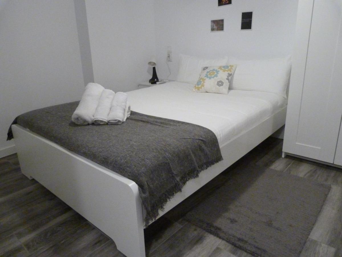 Intimo Y Acogedor "Algunos" Con Banera Hidromasaje Apartman Valencia Kültér fotó
