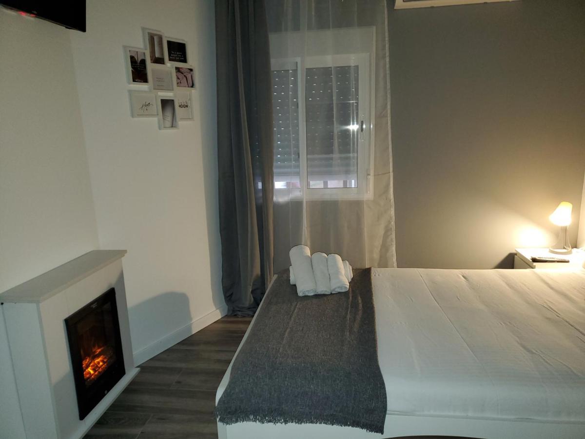 Intimo Y Acogedor "Algunos" Con Banera Hidromasaje Apartman Valencia Kültér fotó